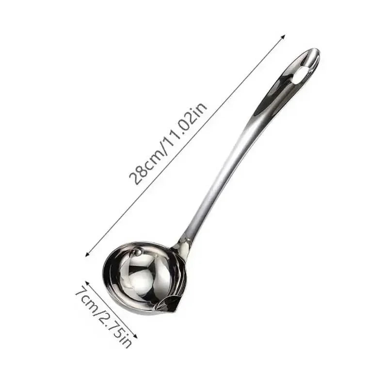 Oil Seperator Spoon, Stainless Steel Oil Filter Spoon Soup with Long Handle Oil Soup Cooking Strainer Filter Soup Ladle